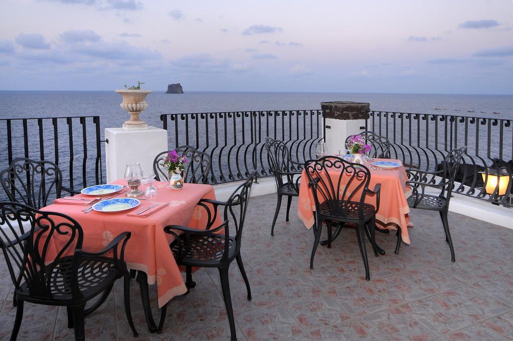 Hotel Villaggio Stromboli - Isola Di 스트롬볼리 외부 사진