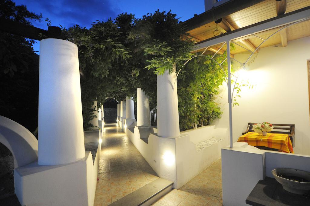 Hotel Villaggio Stromboli - Isola Di 스트롬볼리 외부 사진