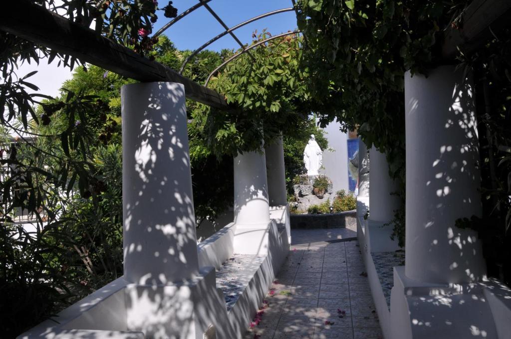 Hotel Villaggio Stromboli - Isola Di 스트롬볼리 외부 사진