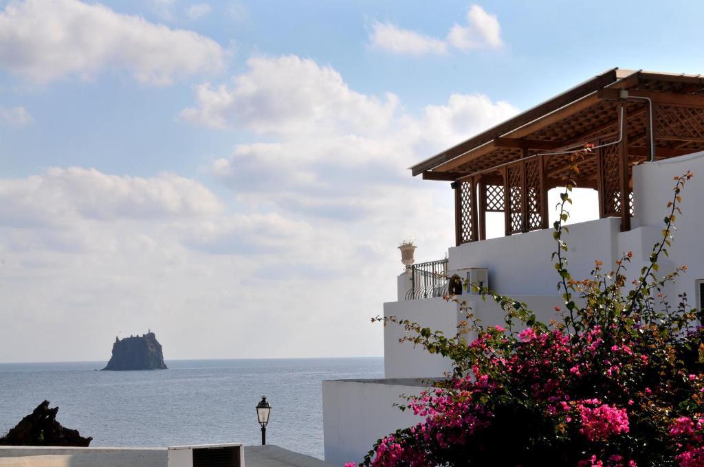 Hotel Villaggio Stromboli - Isola Di 스트롬볼리 외부 사진
